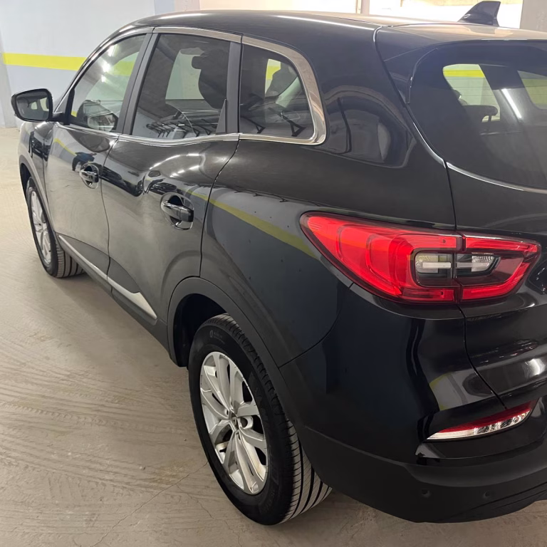Location Renault Kadjar noir BVA 140cv Algérie