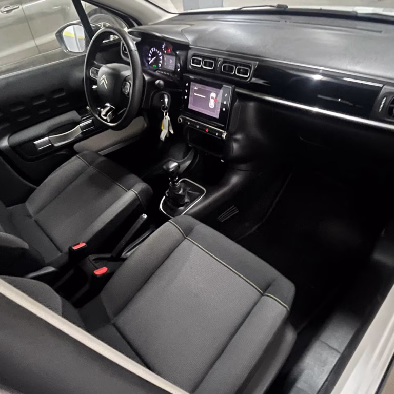 Sièges avant Citroën C3 100cv – Location France vers Algérie